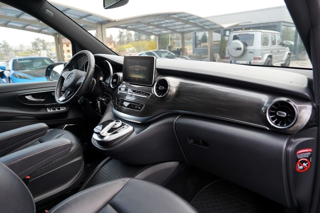 Mercedes-Benz Třídy V MPV 2,0 l 176 kw