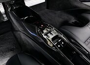 Ferrari SF90 Kupé 4,0 l 736 kw