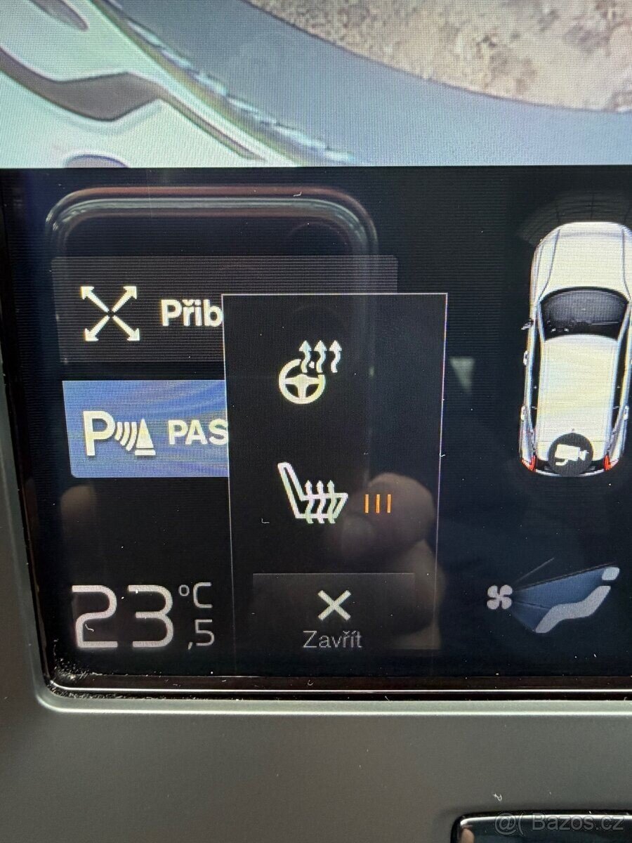 Volvo XC40 Kombi 2,0 l 110 kw