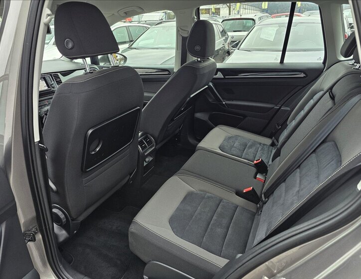 Volkswagen Golf Sportsvan 22