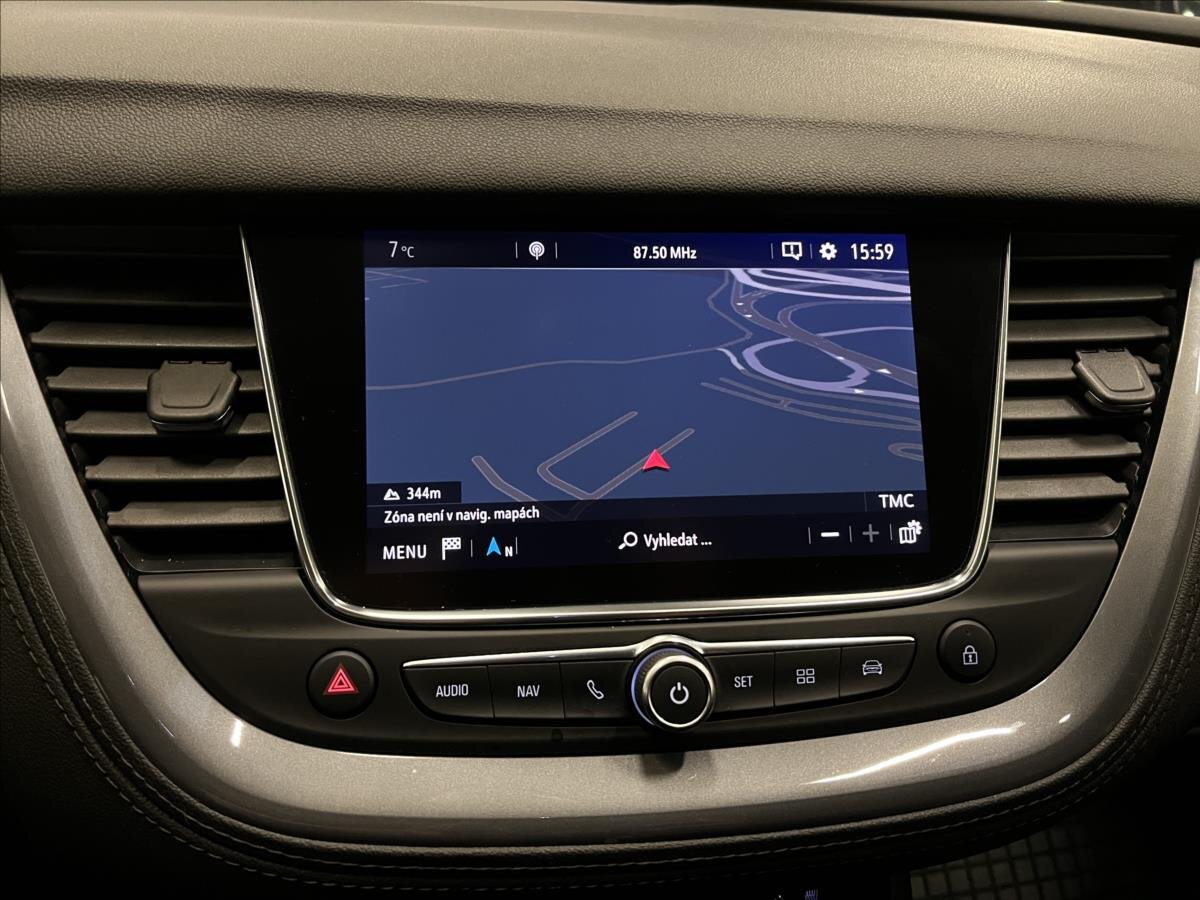 Opel Grandland X SUV / Terénní 1,2 l 96 kw