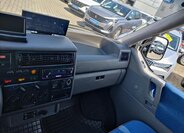 Volkswagen Transporter Kombi 2,5 l 75 kw