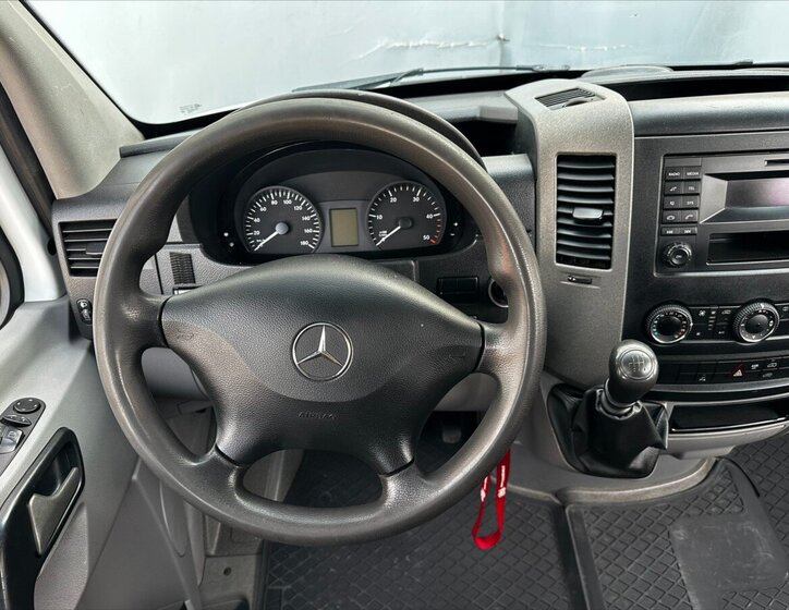 Mercedes-Benz Sprinter Skříň 2,1 l 120 kw