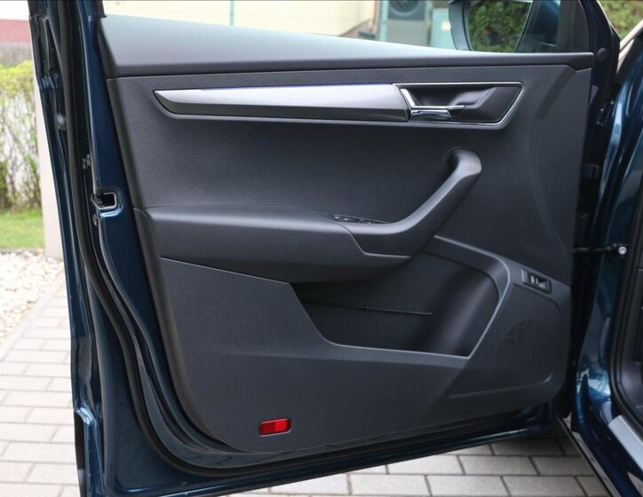 Škoda Karoq Kombi 1,6 l 85 kw