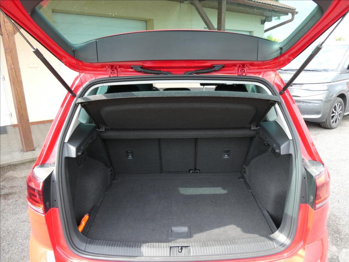 Volkswagen Golf Sportsvan MPV 999,0 85 kw