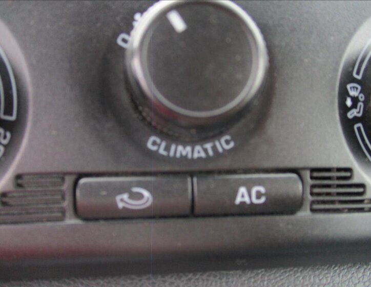 Škoda Roomster Kombi 1,4 l 63 kw