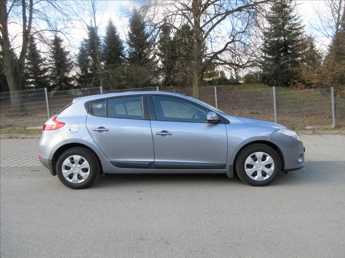 Renault Mégane Hatchback 1,6 l 74 kw