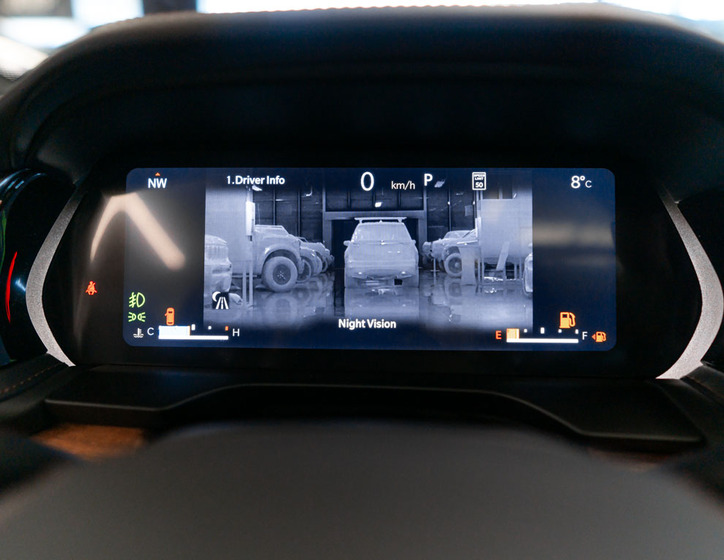 Jeep Grand Cherokee 28