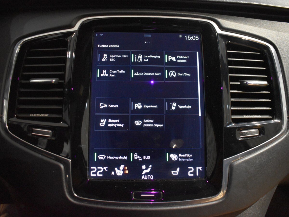 Volvo XC90 SUV 2,0 l 165 kw