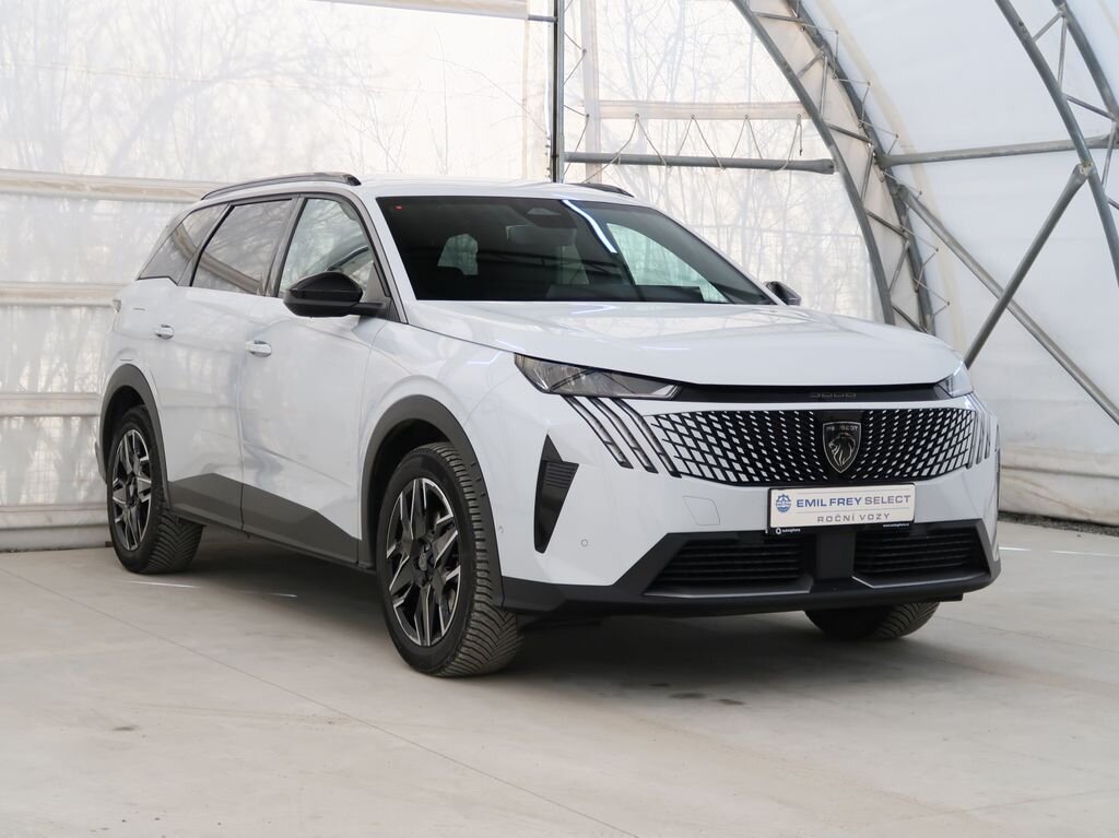 Peugeot 5008 SUV / Terénní 1,2 l 100 kw