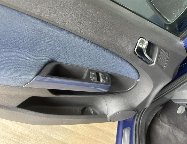 Opel Corsa 11
