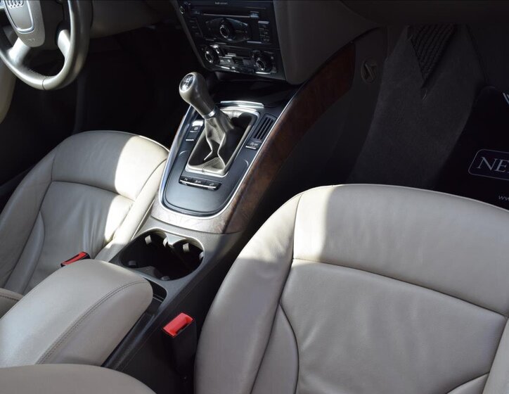 Audi Q5 SUV / Terénní 2,0 l 105 kw