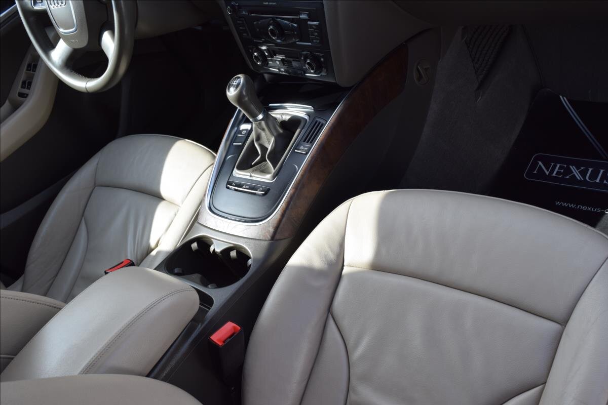 Audi Q5 SUV / Terénní 2,0 l 105 kw