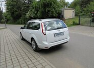 Ford Focus Kombi 1,6 l 66 kw