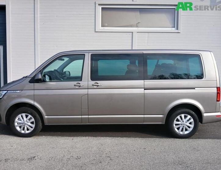 Volkswagen Caravelle 2