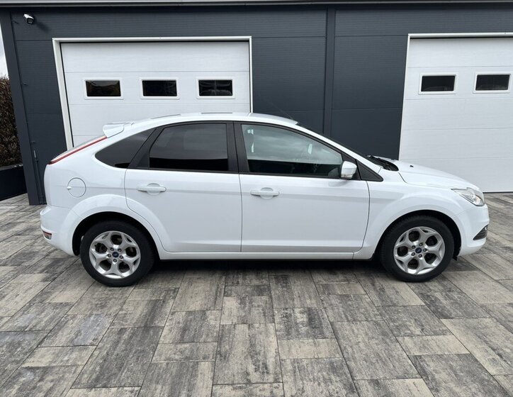 Ford Focus Hatchback 1,6 l 74 kw