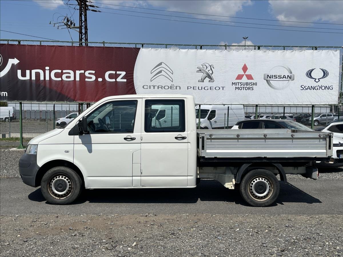 Volkswagen Transporter Valník 2,5 l 96 kw