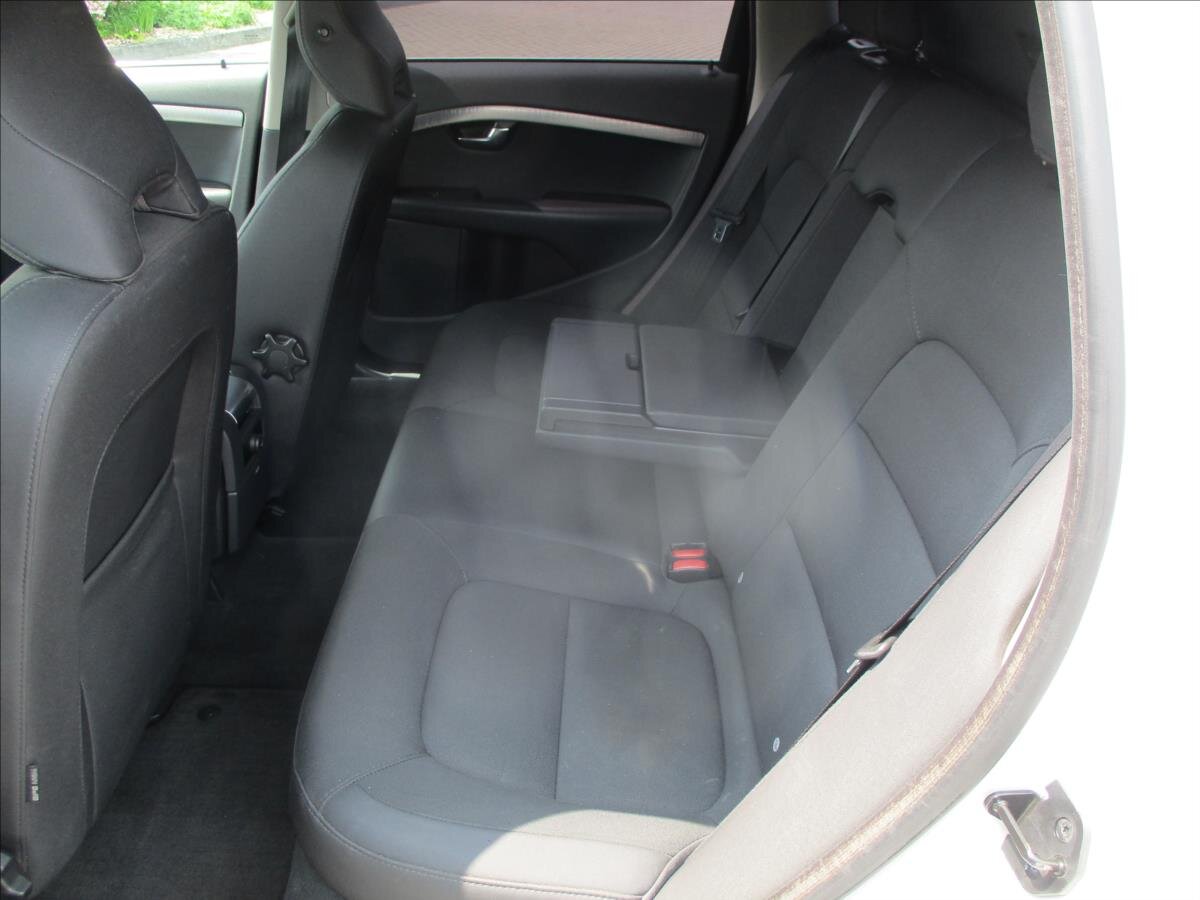 Volvo XC70 Kombi 2,4 l 120 kw