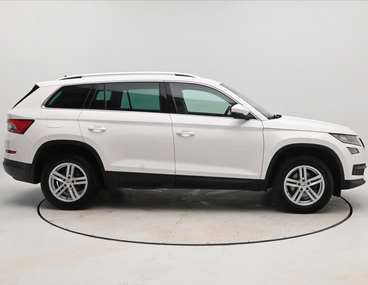 Škoda Kodiaq SUV / Terénní 1,5 l 110 kw