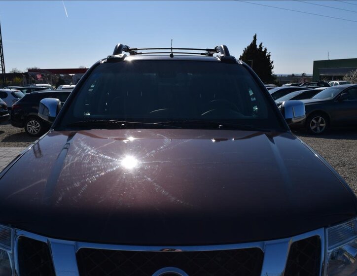 Nissan Navara Pick-up 3,0 l 170 kw