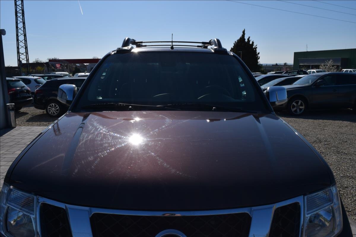 Nissan Navara Pick-up 3,0 l 170 kw