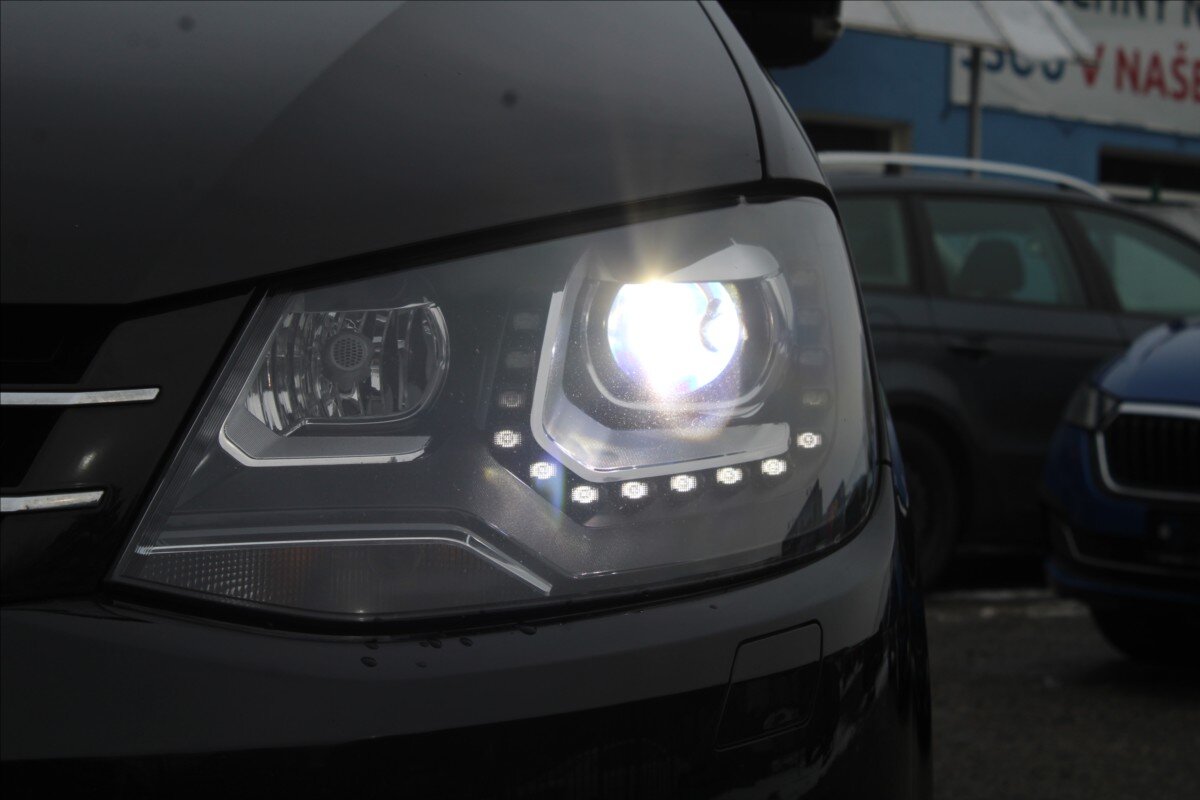 Volkswagen Sharan MPV 2,0 l 110 kw