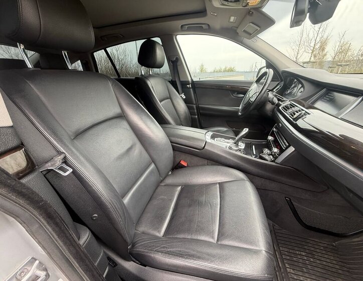 BMW Řada 5 Sedan / Limuzína 3,0 l 190 kw