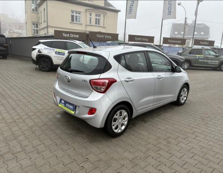 Hyundai i10 6