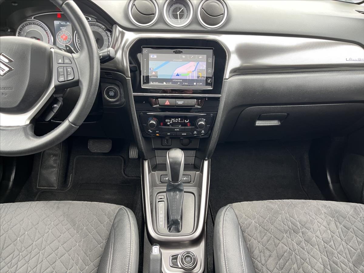 Suzuki Vitara SUV 1,4 l 103 kw