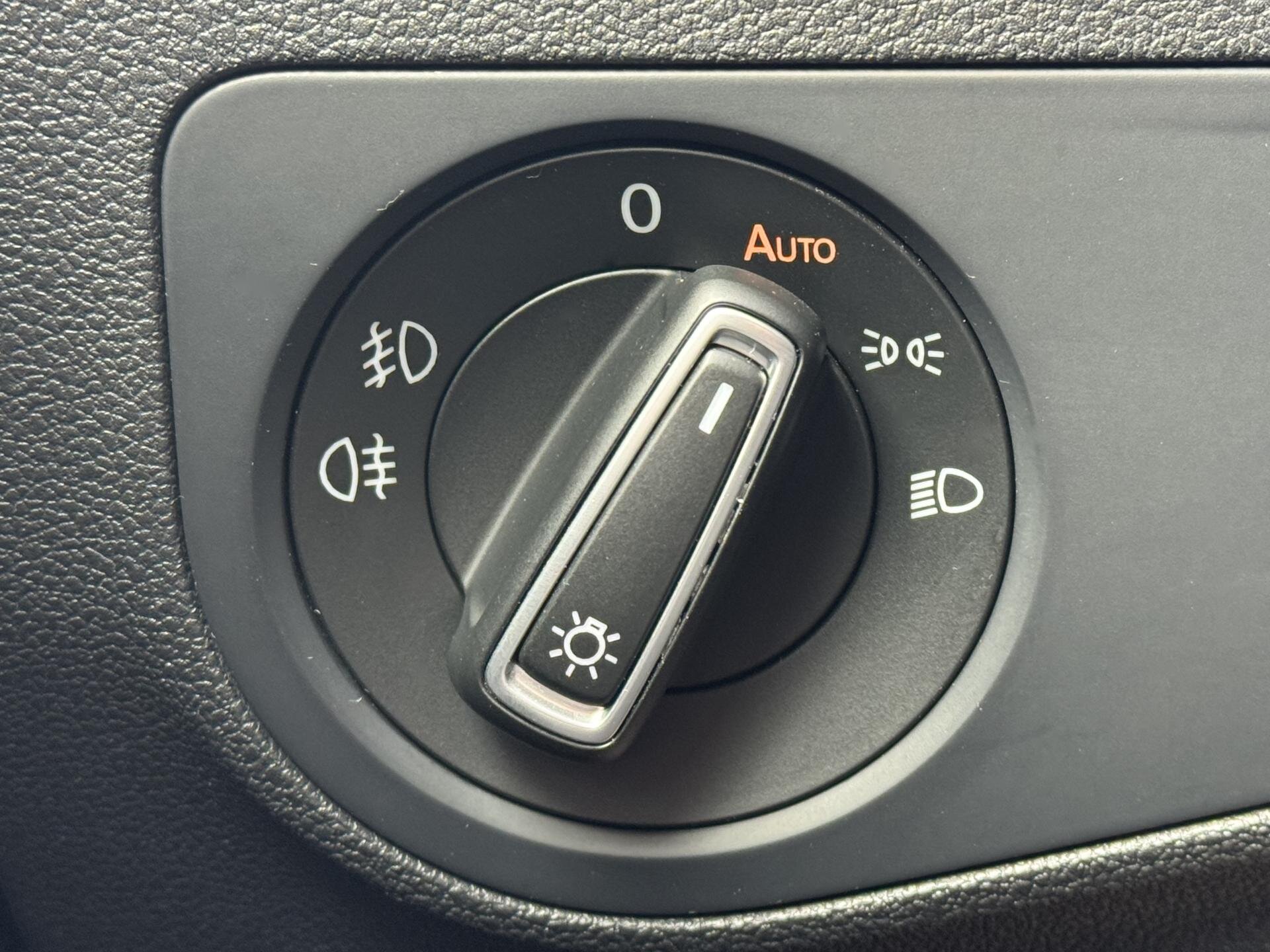 Volkswagen Tiguan SUV / Terénní 2,0 l 110 kw