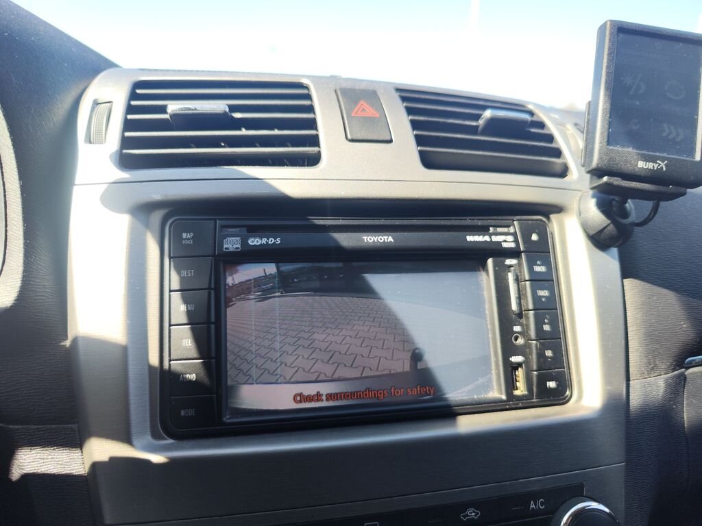 Toyota Avensis Kombi 2,0 l 93 kw