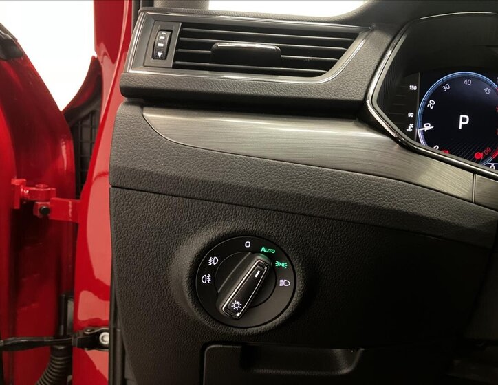 Škoda Superb Kombi 2,0 l 147 kw