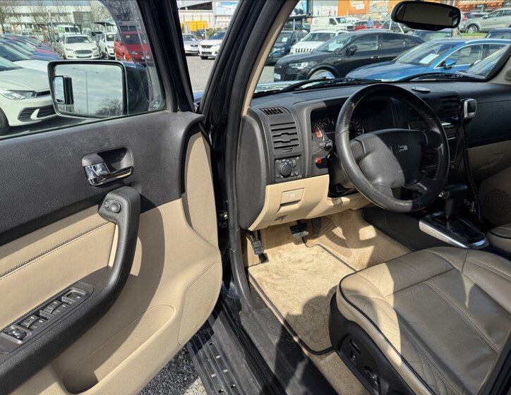 Hummer H3 SUV / Terénní 3,5 l 164 kw