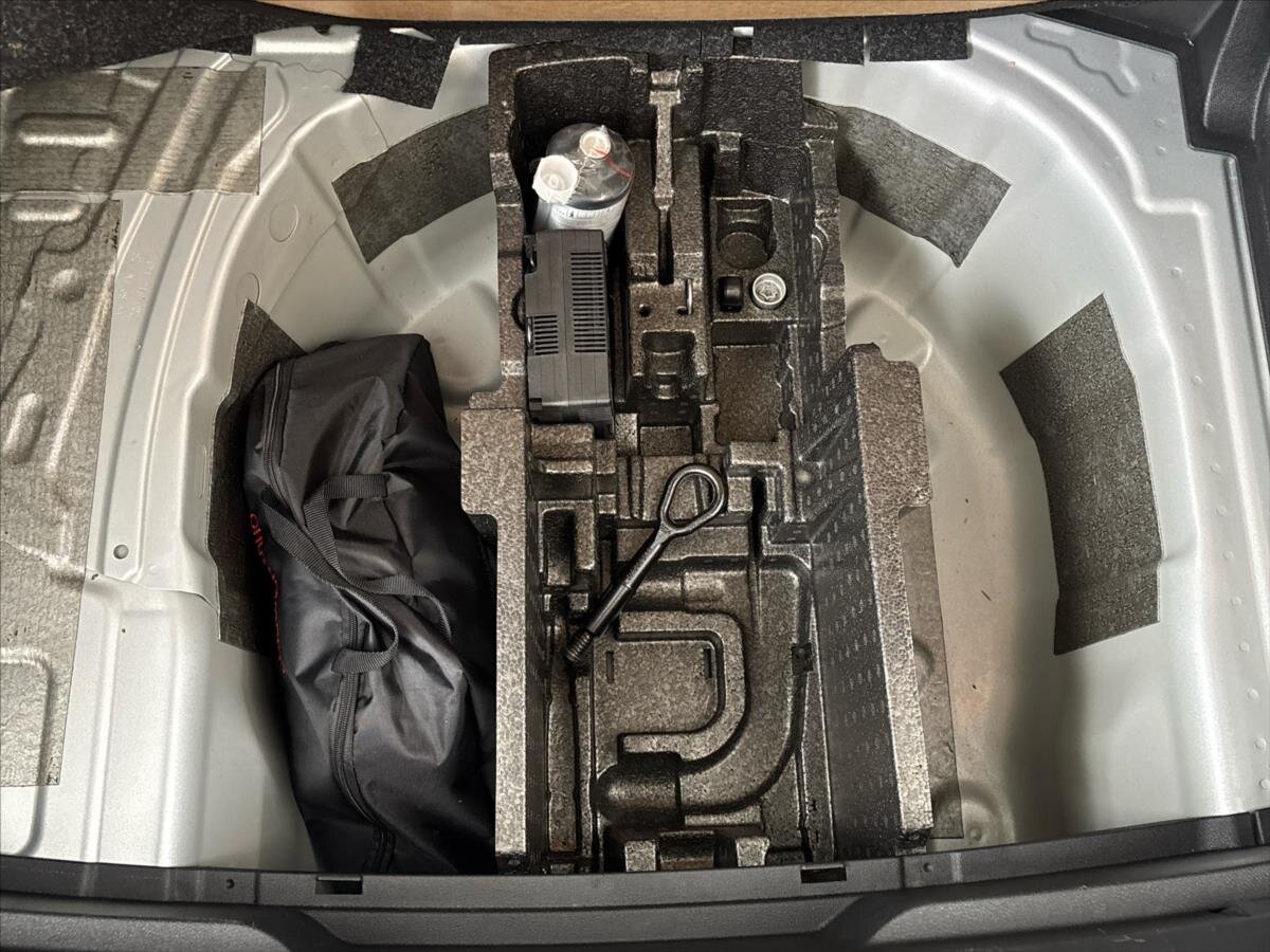 Škoda Fabia Hatchback 999,0 85 kw