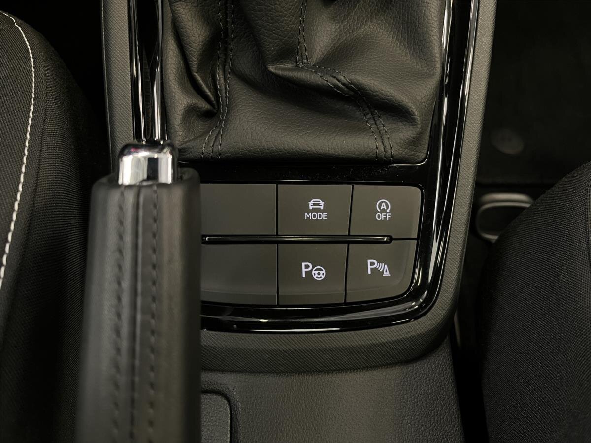 Škoda Kamiq SUV / Terénní 1,5 l 110 kw