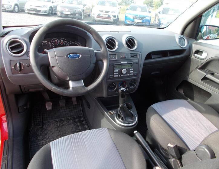 Ford Fusion 16