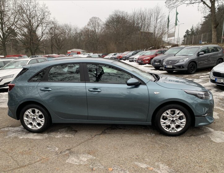 KIA Ceed Hatchback 998,0 73 kw