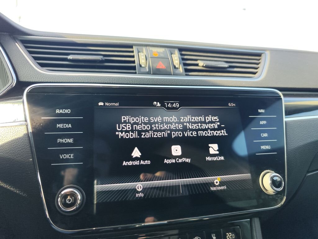 Škoda Superb Kombi 1,5 l 110 kw