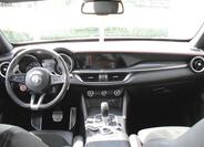 Alfa Romeo Stelvio 22