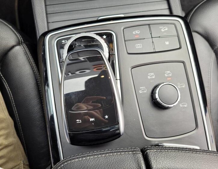 Mercedes-Benz GLS SUV 3,0 l 190 kw