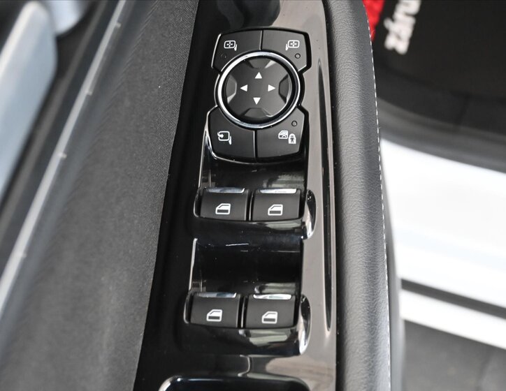 Ford S-MAX MPV 2,0 l 140 kw