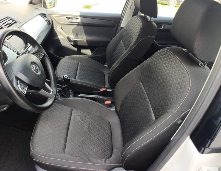 Škoda Fabia Hatchback 999,0 44 kw