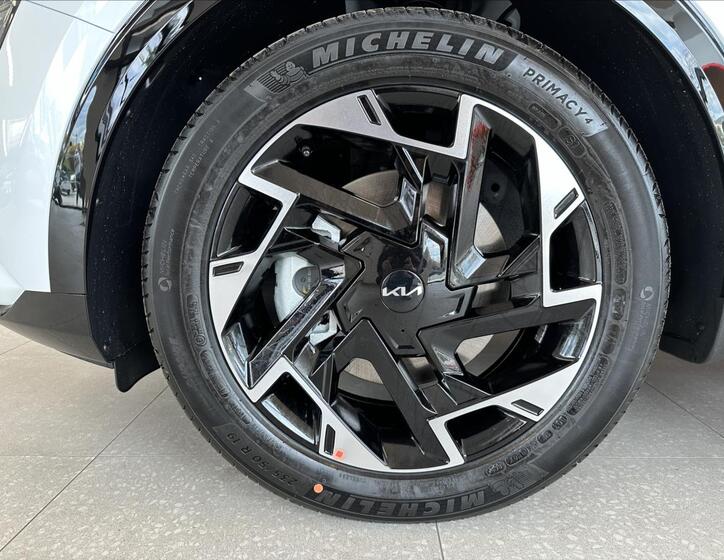 KIA Ostatní 25