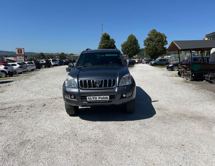 Toyota Land Cruiser 1