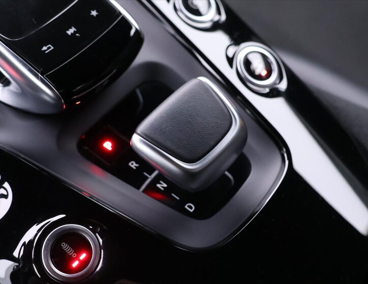 Mercedes-Benz AMG GT Kupé 4,0 l 430 kw