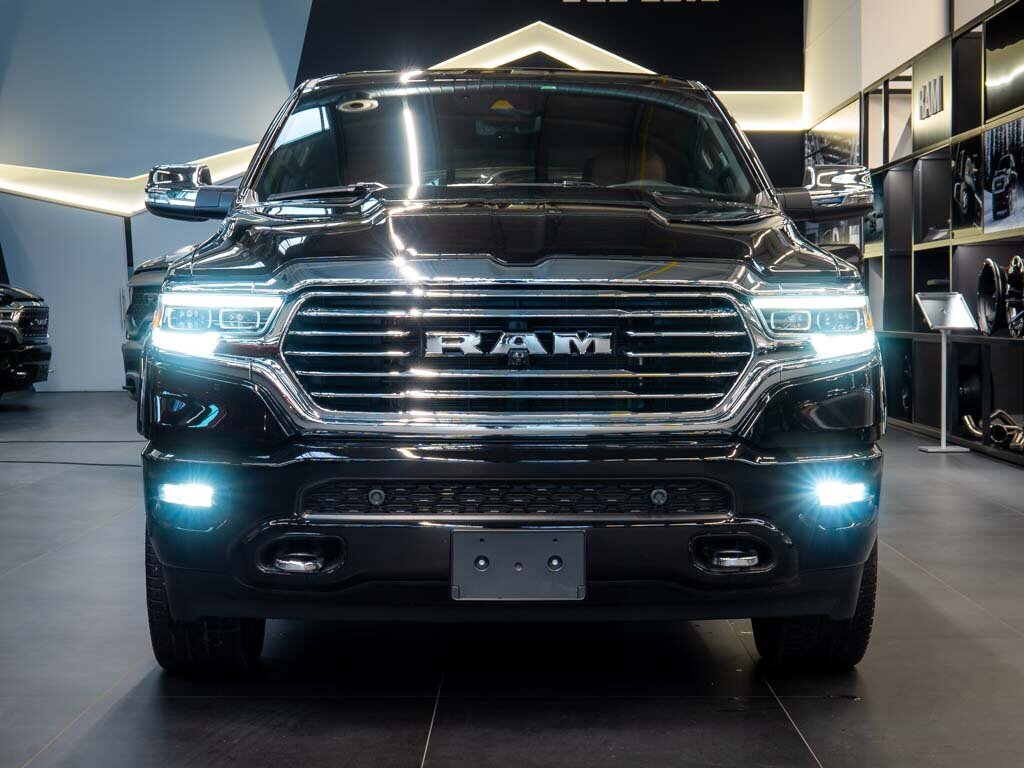 Dodge RAM Pick-up 5,7 l 291 kw