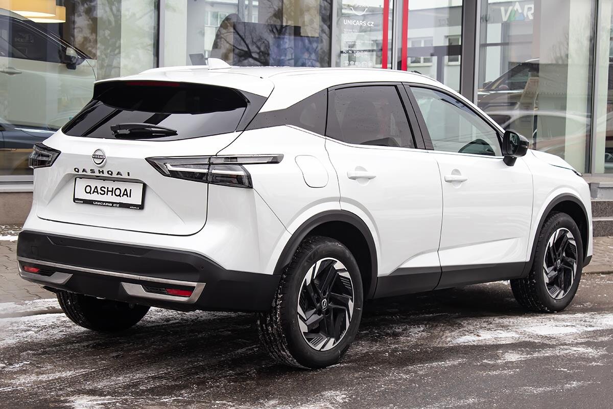 Nissan Qashqai SUV 1,3 l 116 kw