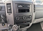 Volkswagen Crafter 9