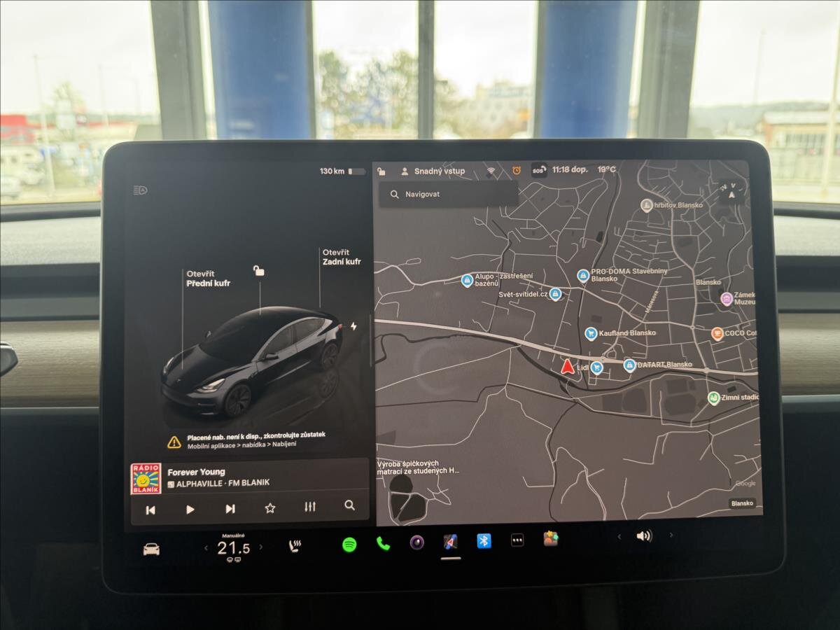 Tesla Model 3 Sedan / Limuzína 0,0 366 kw