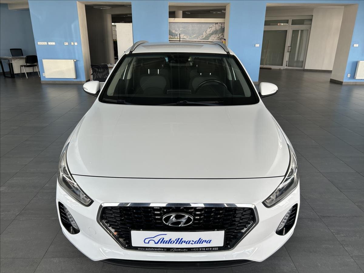 Hyundai i30 Kombi 998,0 88 kw